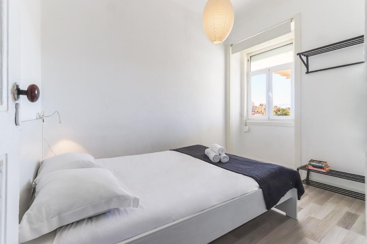 Parlamient River View Apartments By Homing Lisboa Екстериор снимка
