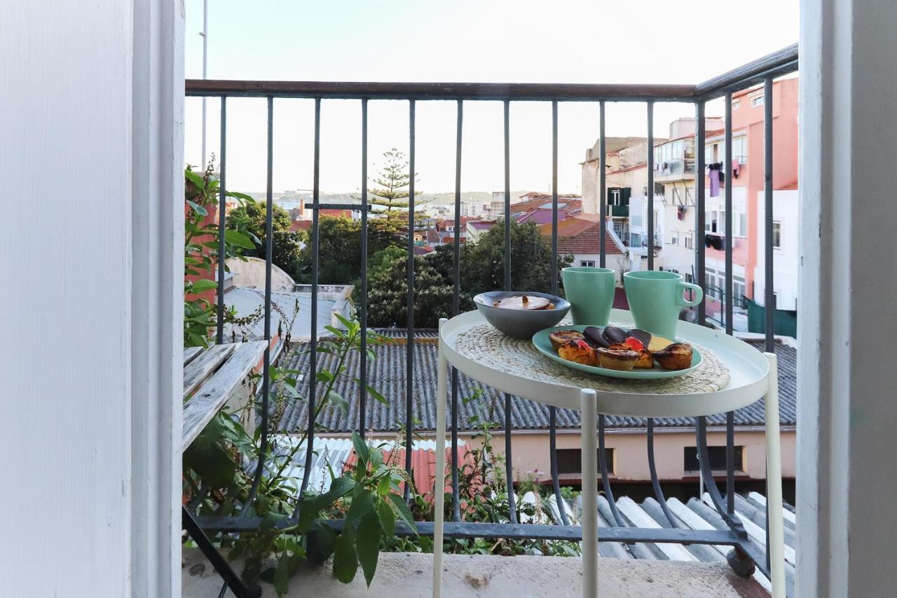 Parlamient River View Apartments By Homing Lisboa Екстериор снимка