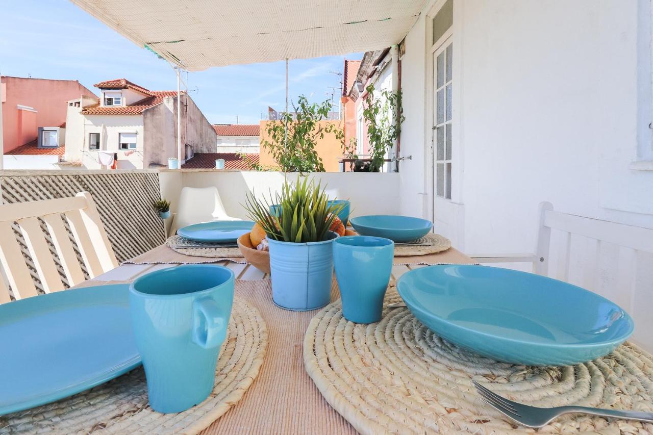 Parlamient River View Apartments By Homing Lisboa Екстериор снимка